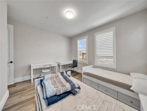 61  Windwalker  , Tustin, CA
