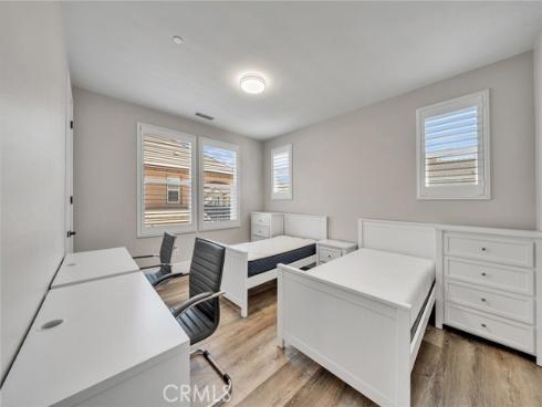 61  Windwalker  , Tustin, CA