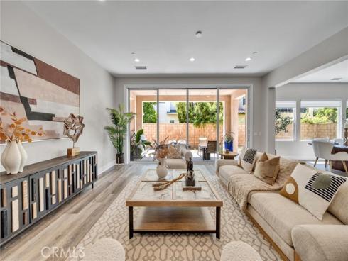 61  Windwalker  , Tustin, CA