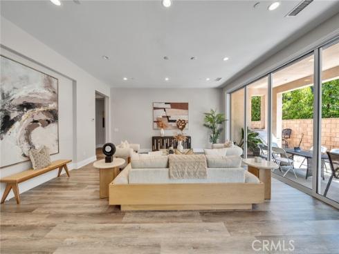 61  Windwalker  , Tustin, CA