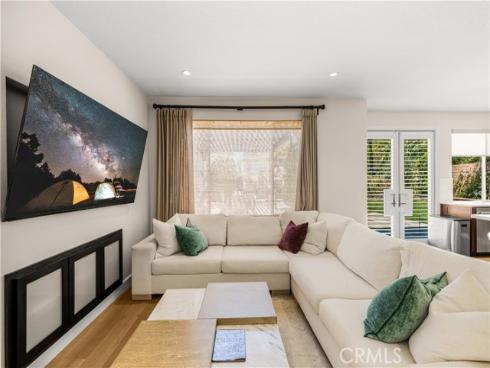 10935 Osterman Avenue, Tustin, CA