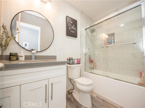 1192 Mitchell 77 Avenue, Tustin, CA