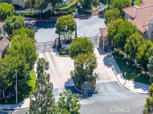 2466 Aquasanta , Tustin, CA