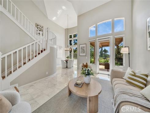 2466 Aquasanta , Tustin, CA