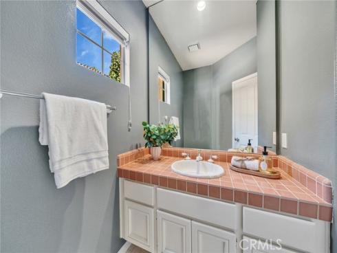 2466 Aquasanta , Tustin, CA