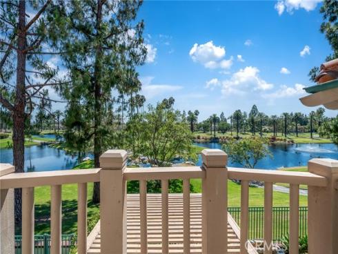2466 Aquasanta , Tustin, CA