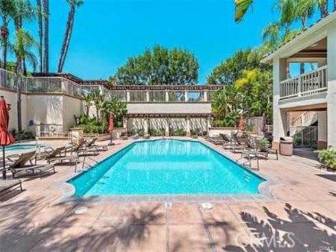 2960 Champion 805 , Tustin, CA
