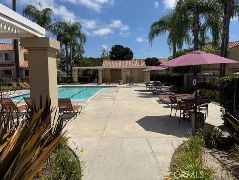 2413  Mira Monte   Court, Tustin, CA