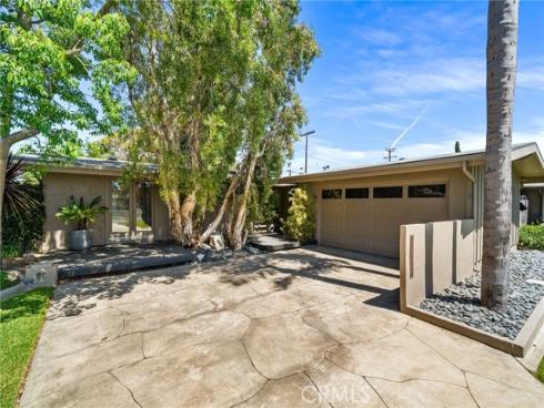 14752 Candeda Place, Tustin, CA