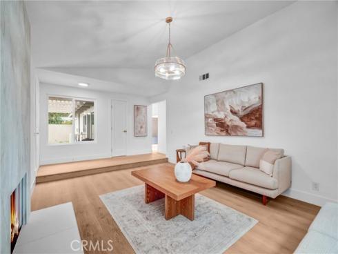 14332 Pinewood Road , Tustin, CA