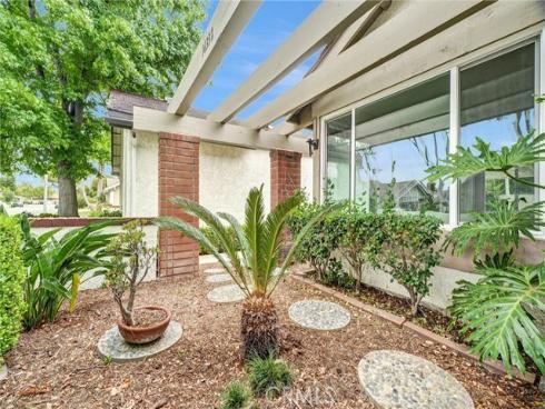14332 Pinewood Road , Tustin, CA