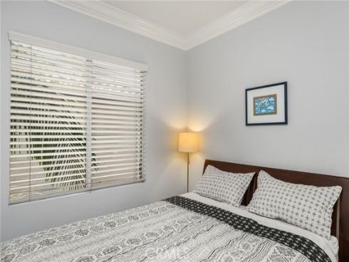 2564  Newman   Avenue, Tustin, CA