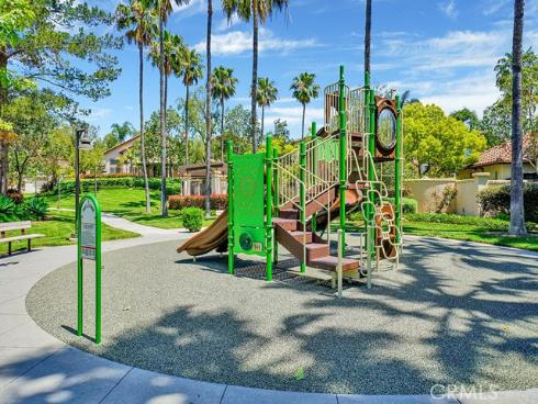 2564  Newman   Avenue, Tustin, CA
