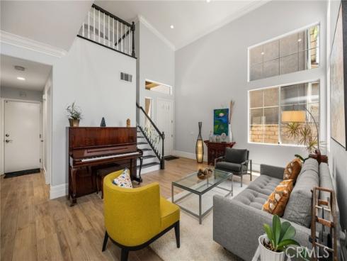 2564  Newman   Avenue, Tustin, CA