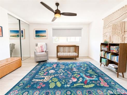 1881  Mitchell  57  Avenue, Tustin, CA