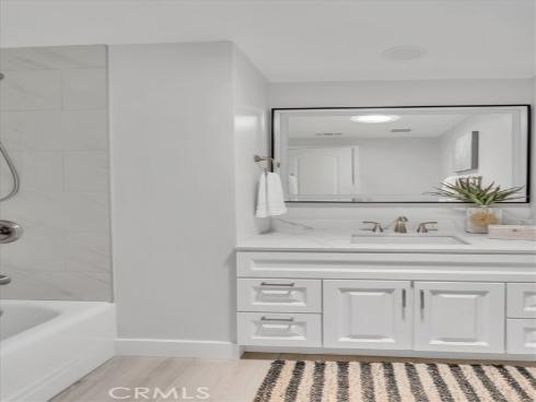 14272  Acacia  , Tustin, CA