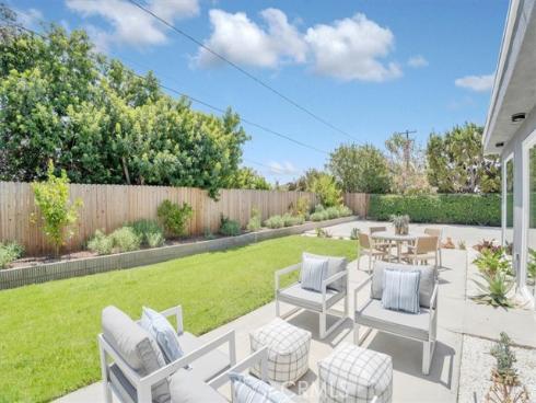 14272  Acacia  , Tustin, CA