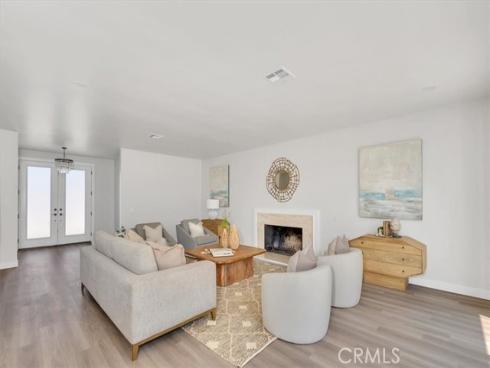 14272  Acacia  , Tustin, CA
