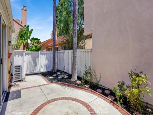 13396 N Hearst   Court, Tustin, CA