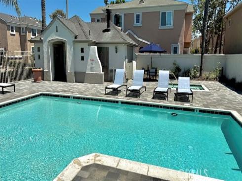 1201  Orlando  , Tustin, CA