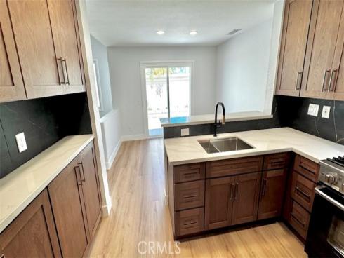 1201  Orlando  , Tustin, CA