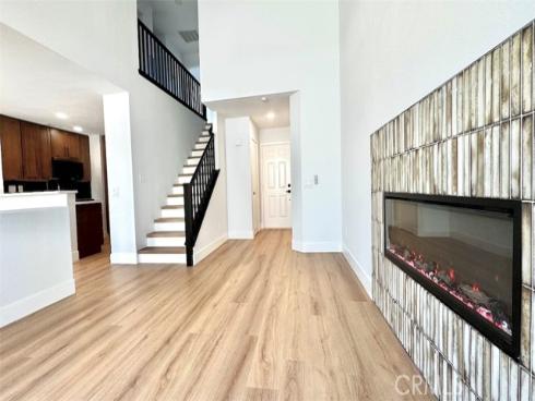 1201  Orlando  , Tustin, CA