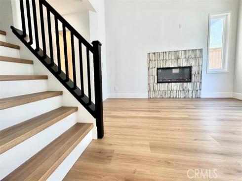 1201  Orlando  , Tustin, CA