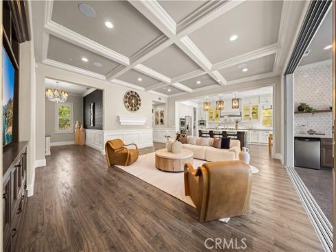 16  Windrow Rd  , Tustin, CA