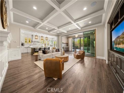 16  Windrow Rd  , Tustin, CA