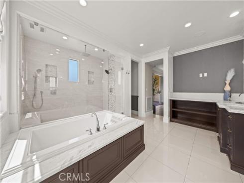 16  Windrow Rd  , Tustin, CA