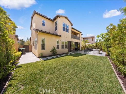 16  Windrow Rd  , Tustin, CA