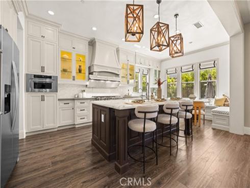 16  Windrow Rd  , Tustin, CA