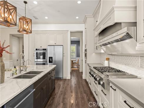 16  Windrow Rd  , Tustin, CA