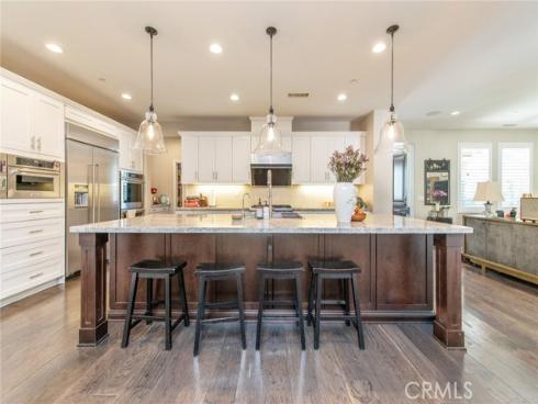 220 Barnes Road, Tustin, CA
