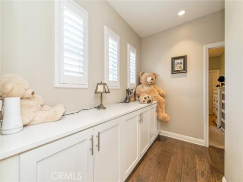 220 Barnes Road, Tustin, CA