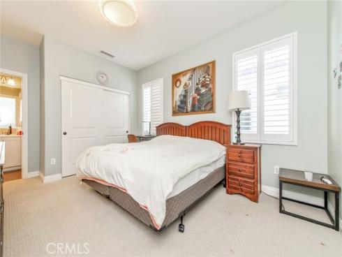 220 Barnes Road, Tustin, CA