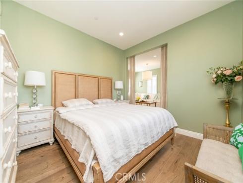 220 Barnes Road, Tustin, CA