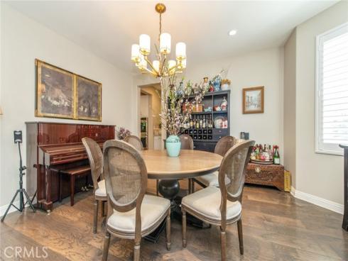 220 Barnes Road, Tustin, CA