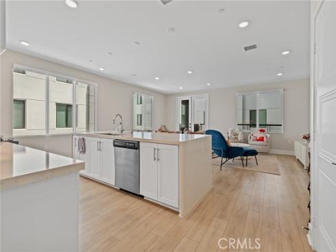 16289  Dawn Way  209 , Tustin, CA