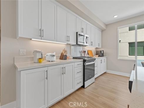 16289  Dawn Way  209 , Tustin, CA