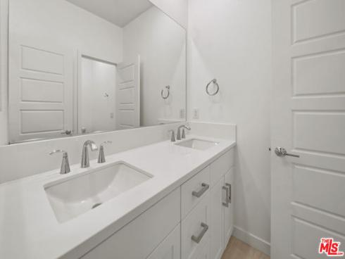 309 Lodestar , Tustin, CA