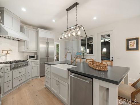 2555  Reynolds   Drive, Tustin, CA