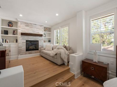 2555  Reynolds   Drive, Tustin, CA