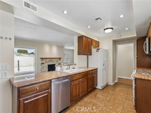 1891 Running Branch Way, Tustin, CA