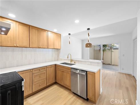 655 W. 6th A