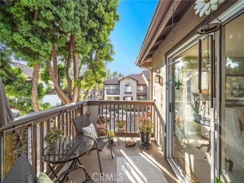 2960 Champion 709 Way, Tustin, CA