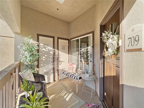 2960 Champion 709 Way, Tustin, CA