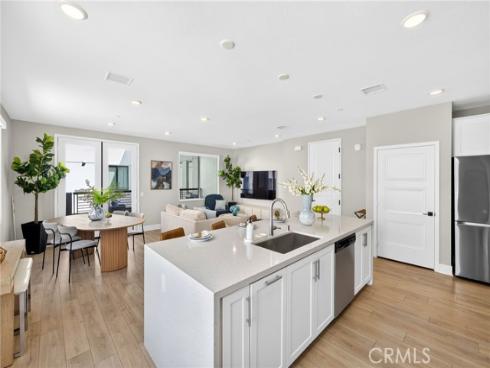 16289 Dawn 209 , Tustin, CA