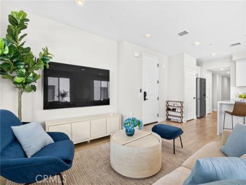 16289 Dawn 209 , Tustin, CA