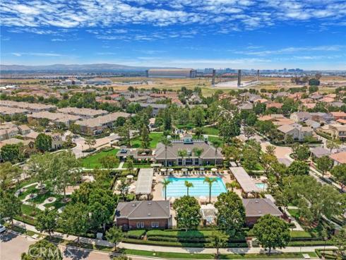 1407 Williamsburg St Street, Tustin, CA